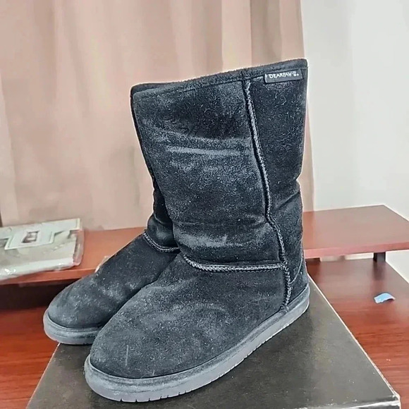 Bearpaw black Bailey style boots. Size 7 - Picture 2 of 9